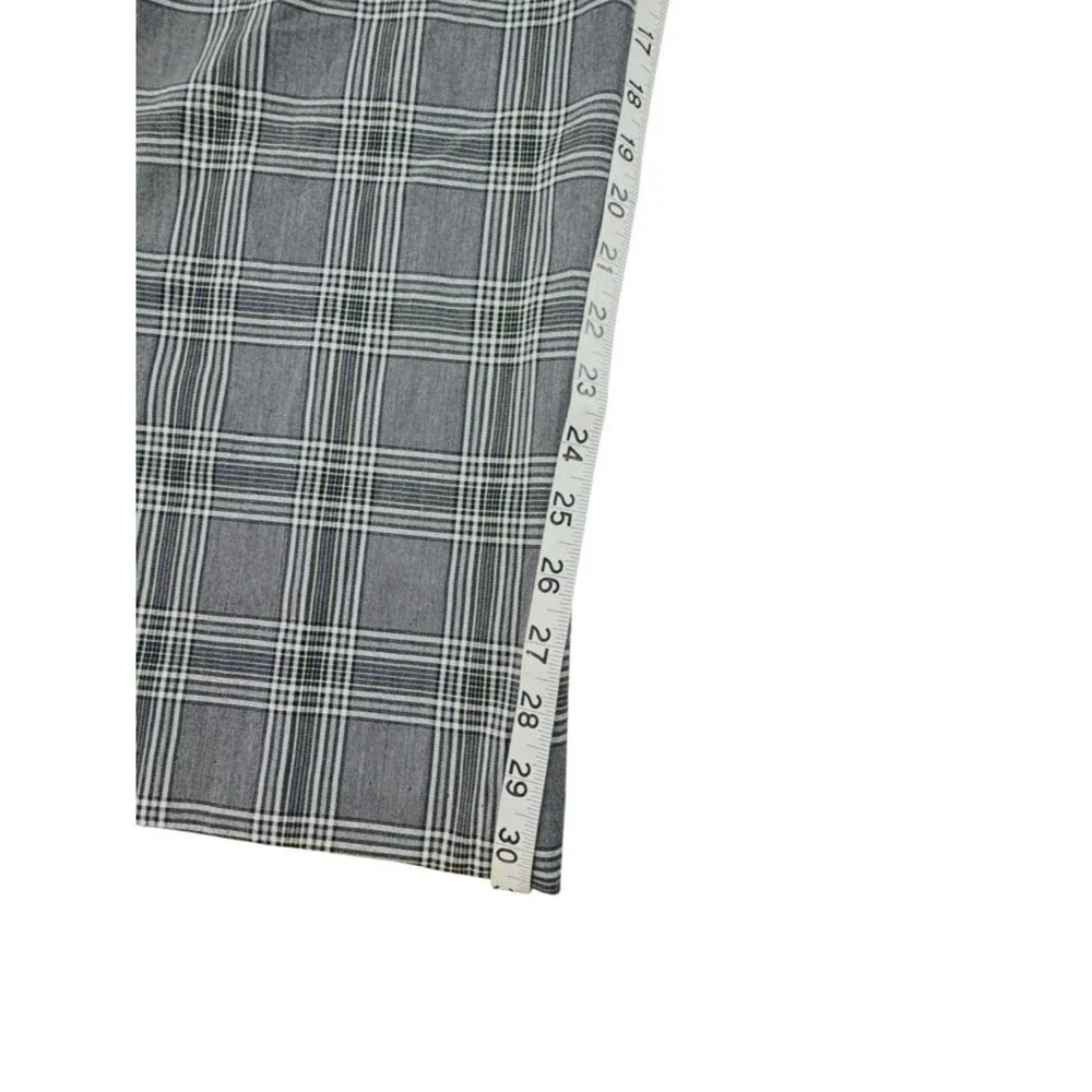 IZOD XFG Plaid Golf Pants Women's 10 Gray White Stretch Ankle Preppy Golfcore